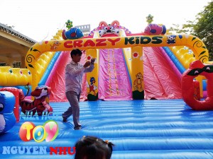 nha hoi nha phao lâu đài ld-320c